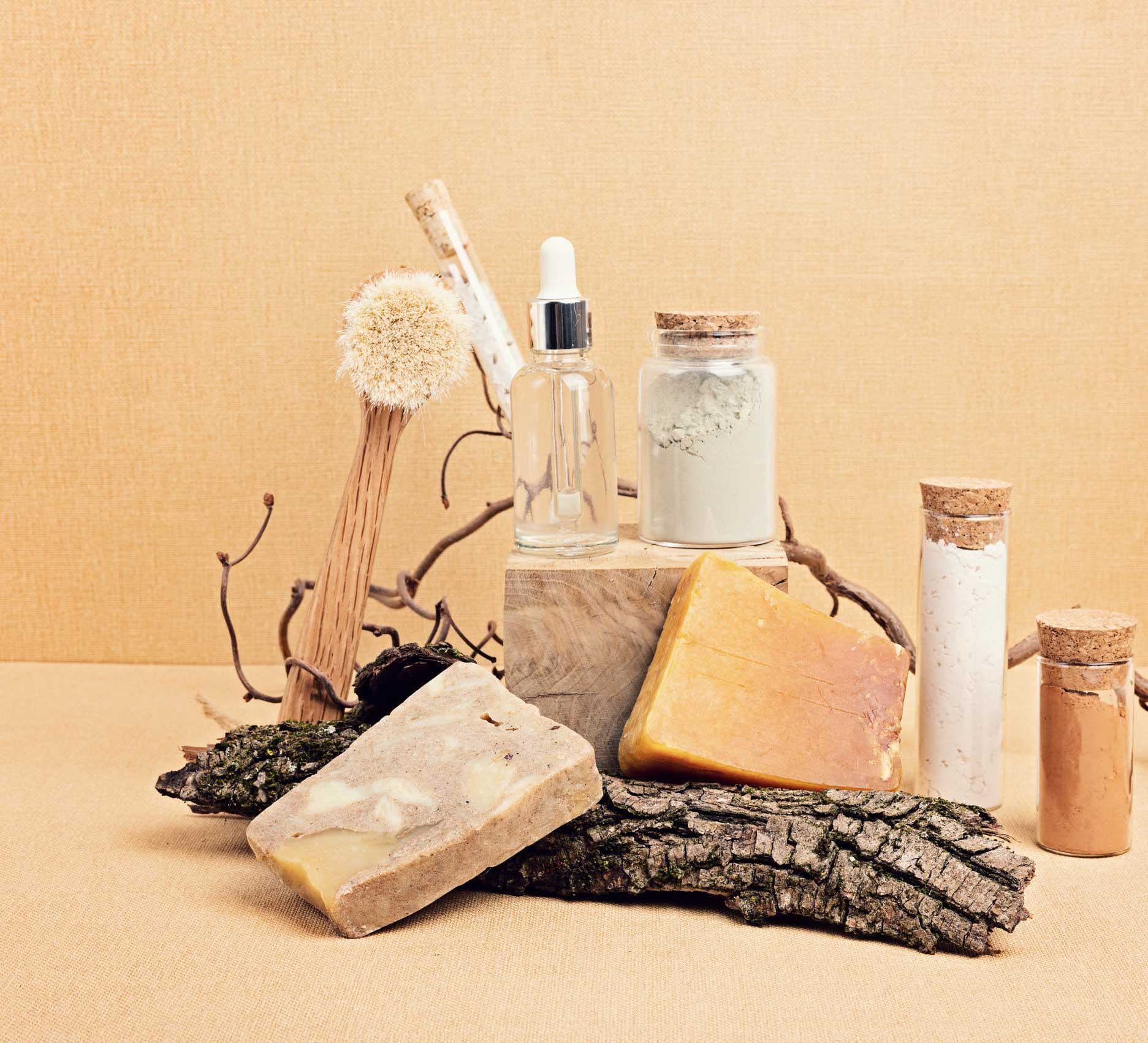 natural-bristle-body-brush-with-serum-soap-and-cl-2021-08-30-12-13-04-utc-e1654241457616.jpg